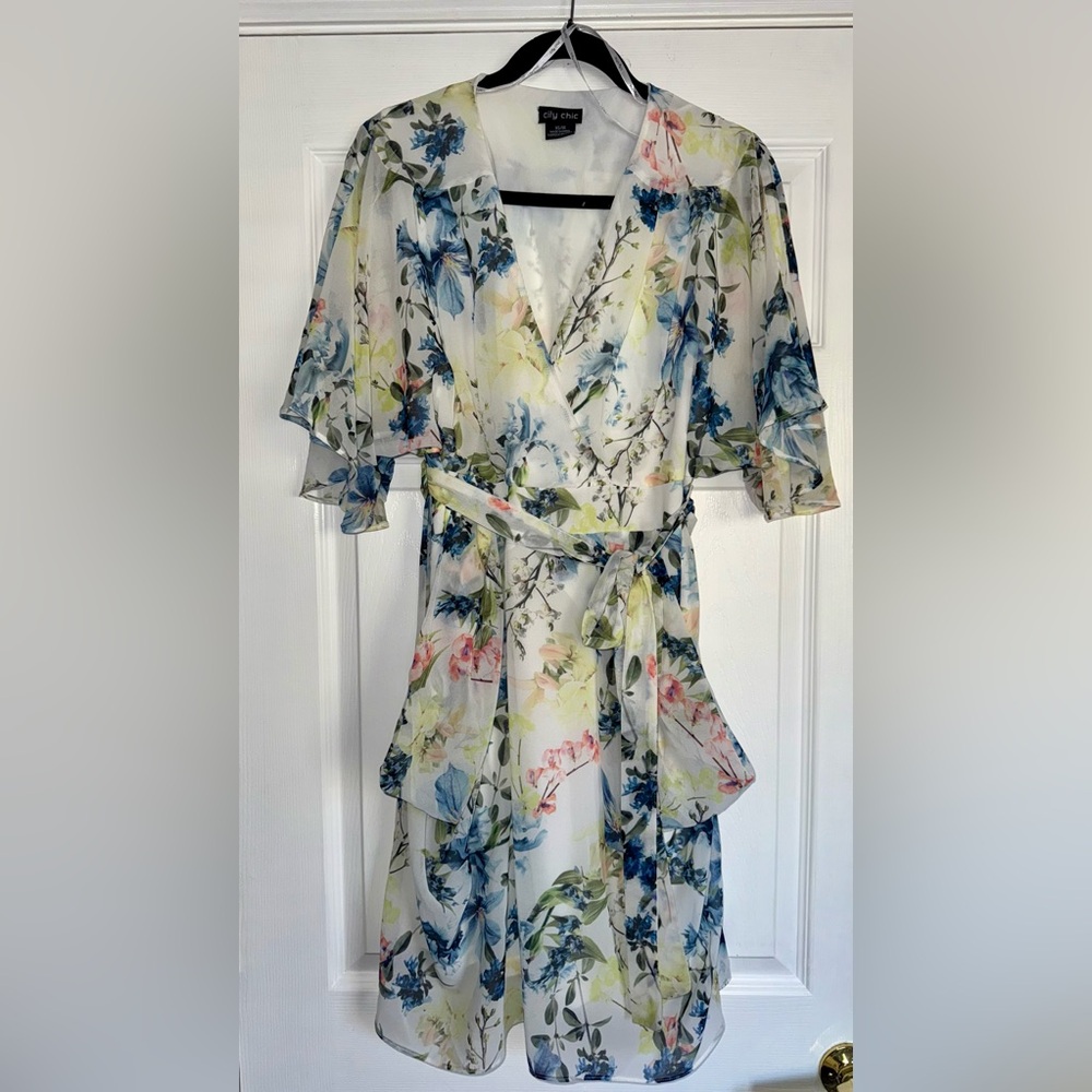 CITY CHIC Garden Floral Print Wrap Draped Flutter Sleeve Waist Tie Dress XS 14